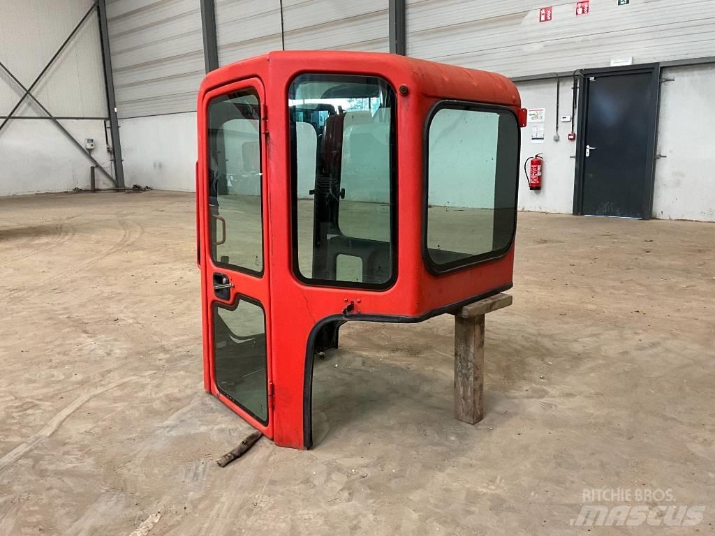 Bobcat E 35 / E 50 Vezetőfülke és belső tartozékok
