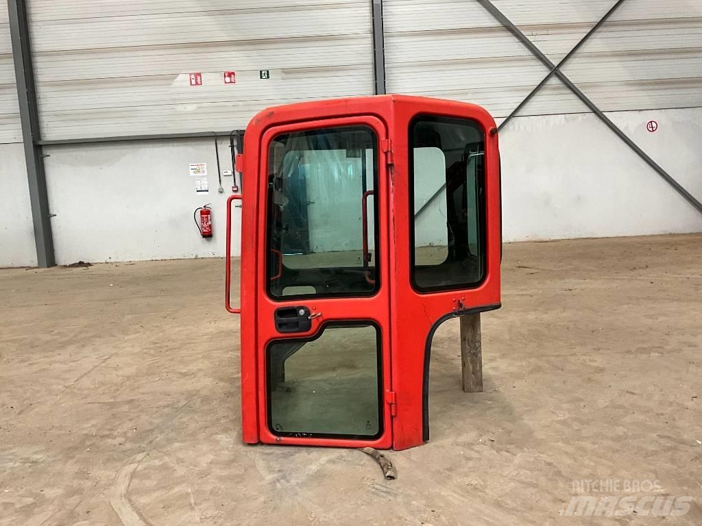 Bobcat E 35 / E 50 Vezetőfülke és belső tartozékok