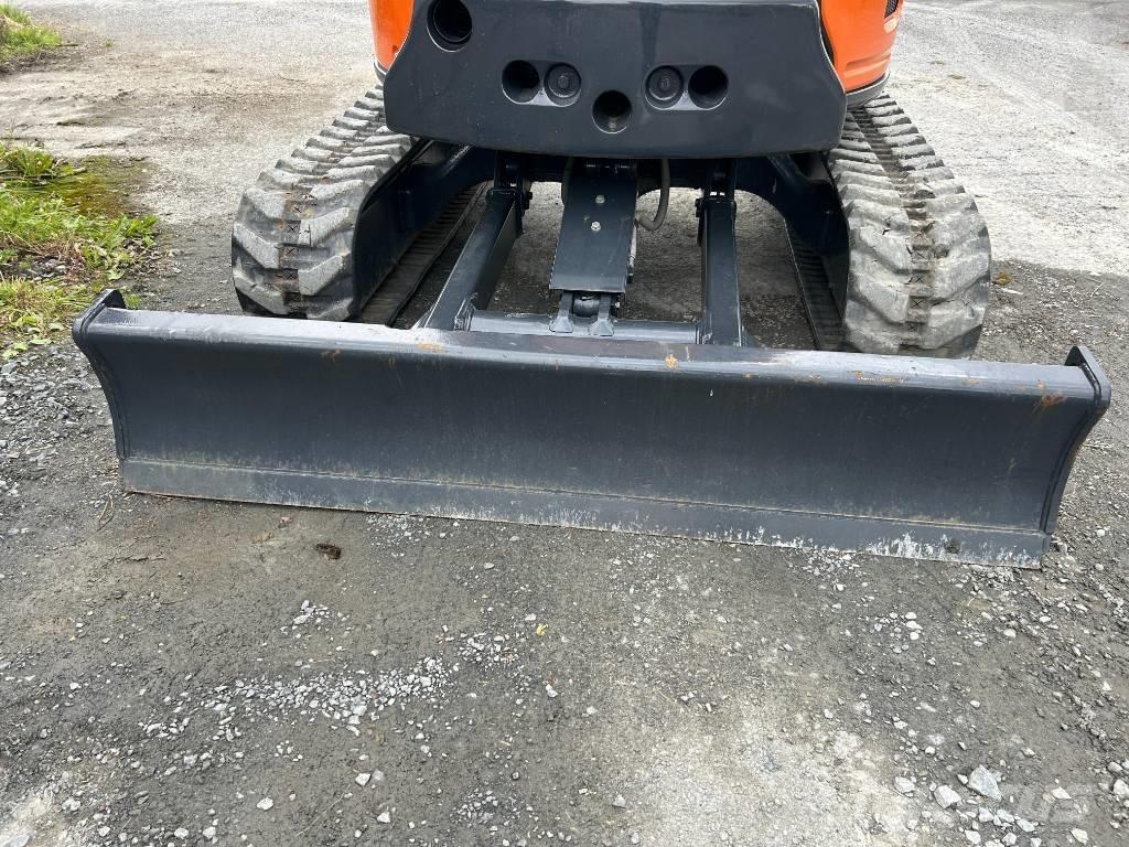 Hitachi ZX 38 U-6 Mini kotrók < 7t