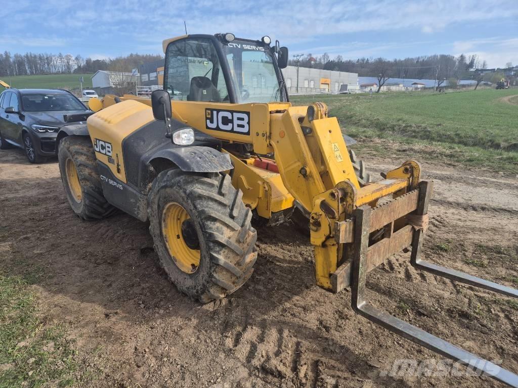 JCB 531-70 Agri Teleszkópos mezőgazdasági rakodók