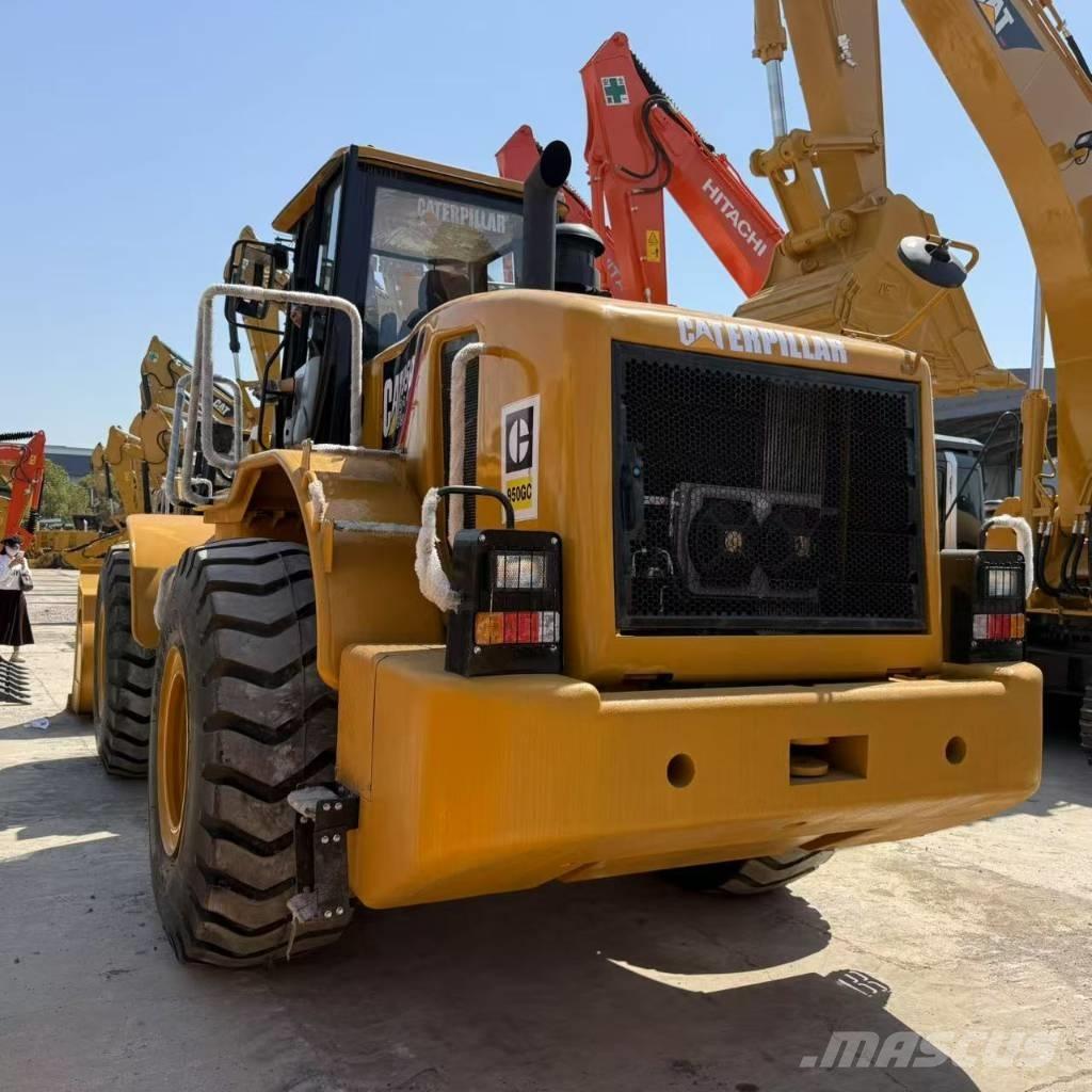 CAT 950 GC Gumikerekes homlokrakodók