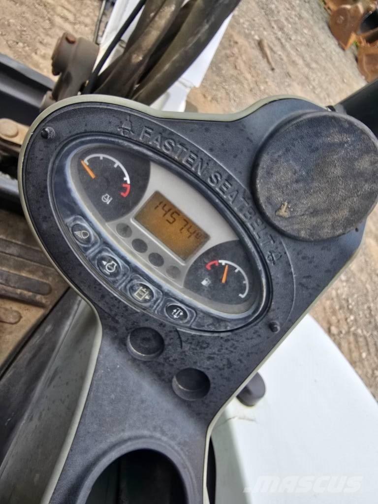 Bobcat E 50 Mini kotrók < 7t