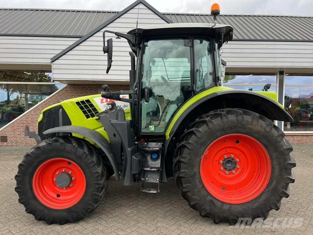 CLAAS Arion 510 CIS Traktorok