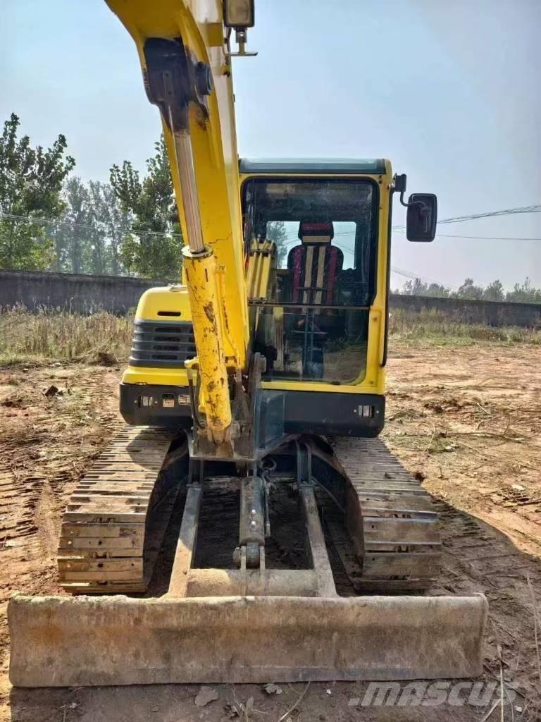 Hyundai 60 Mini kotrók < 7t