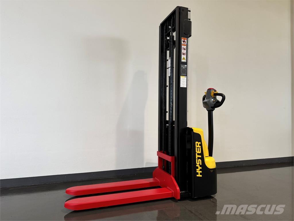 Hyster SC1.2 Elektromos gyalogkíséretű targoncák