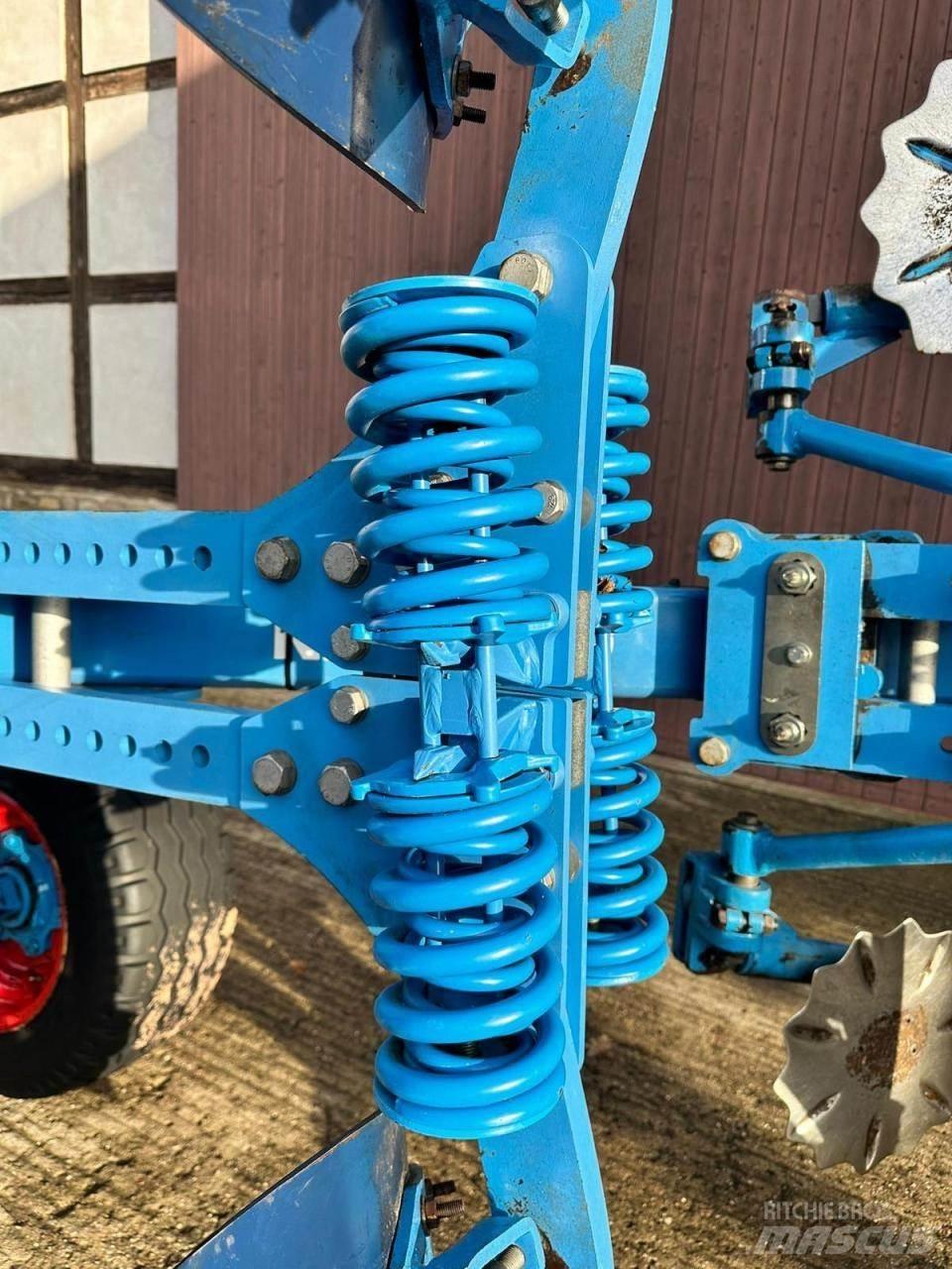 Lemken Europal 8 Váltvaforgató ekék