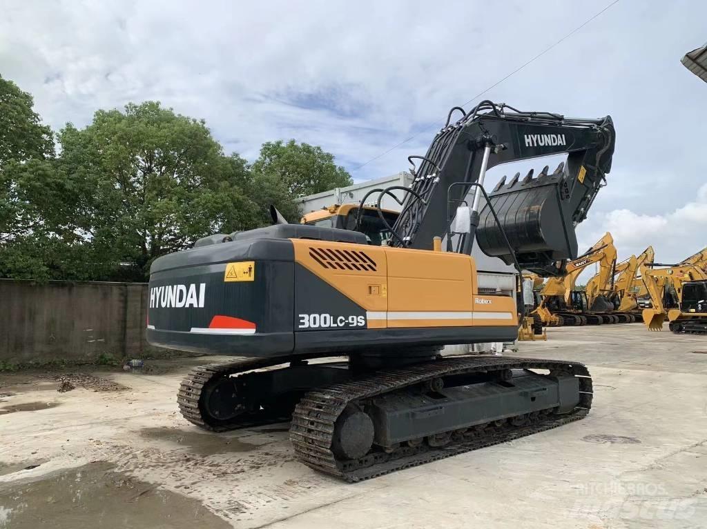 Hyundai R300LC-9S Lánctalpas kotrók