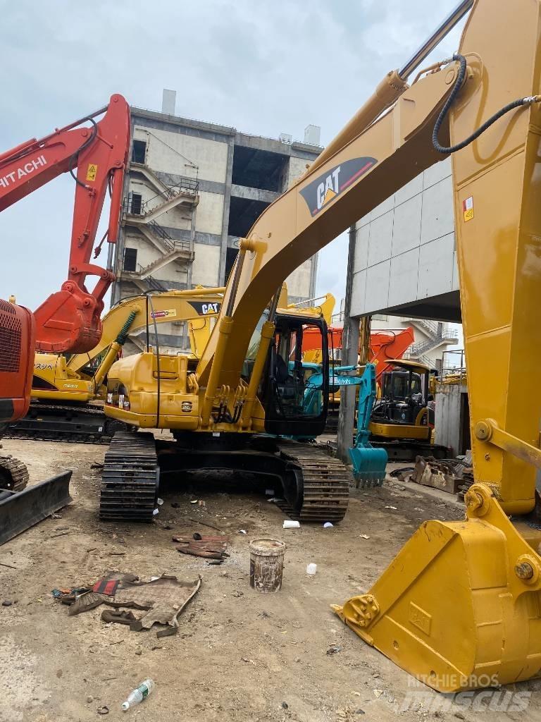 CAT 320 C L Lánctalpas kotrók