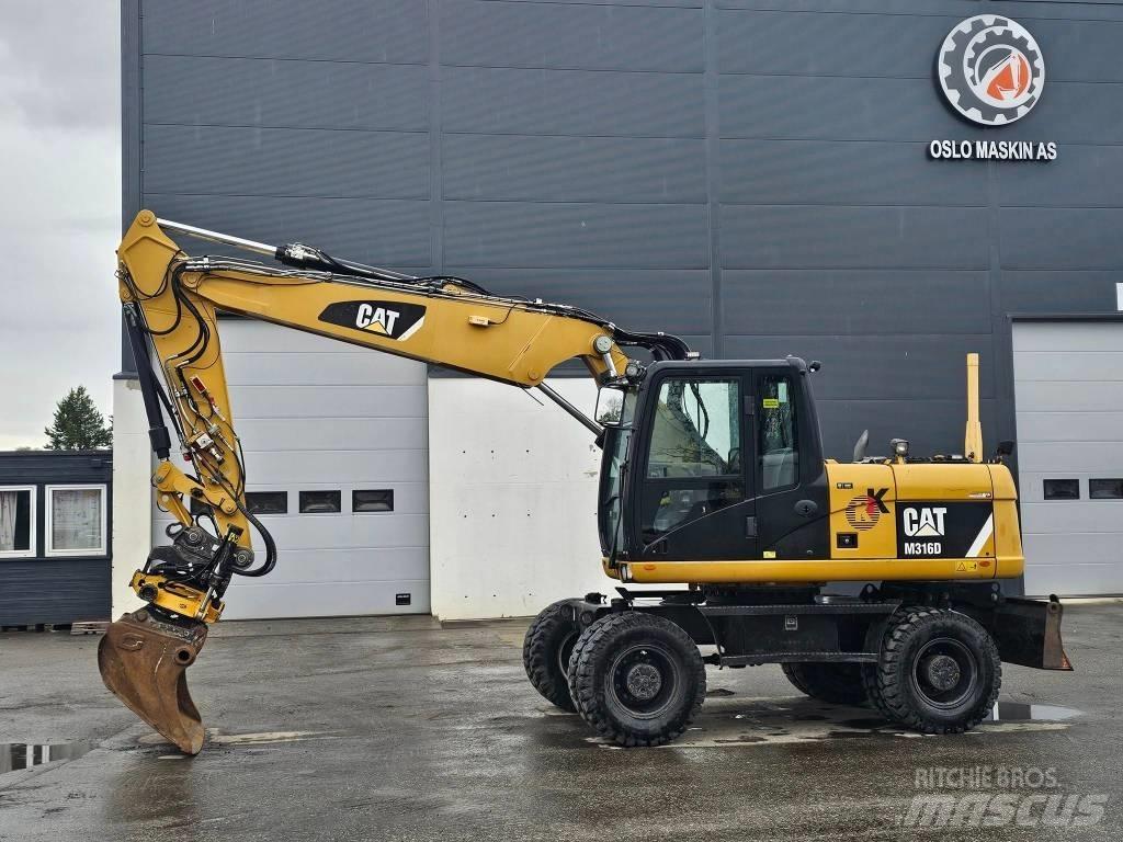 CAT M 316 D Gumikerekes kotrók