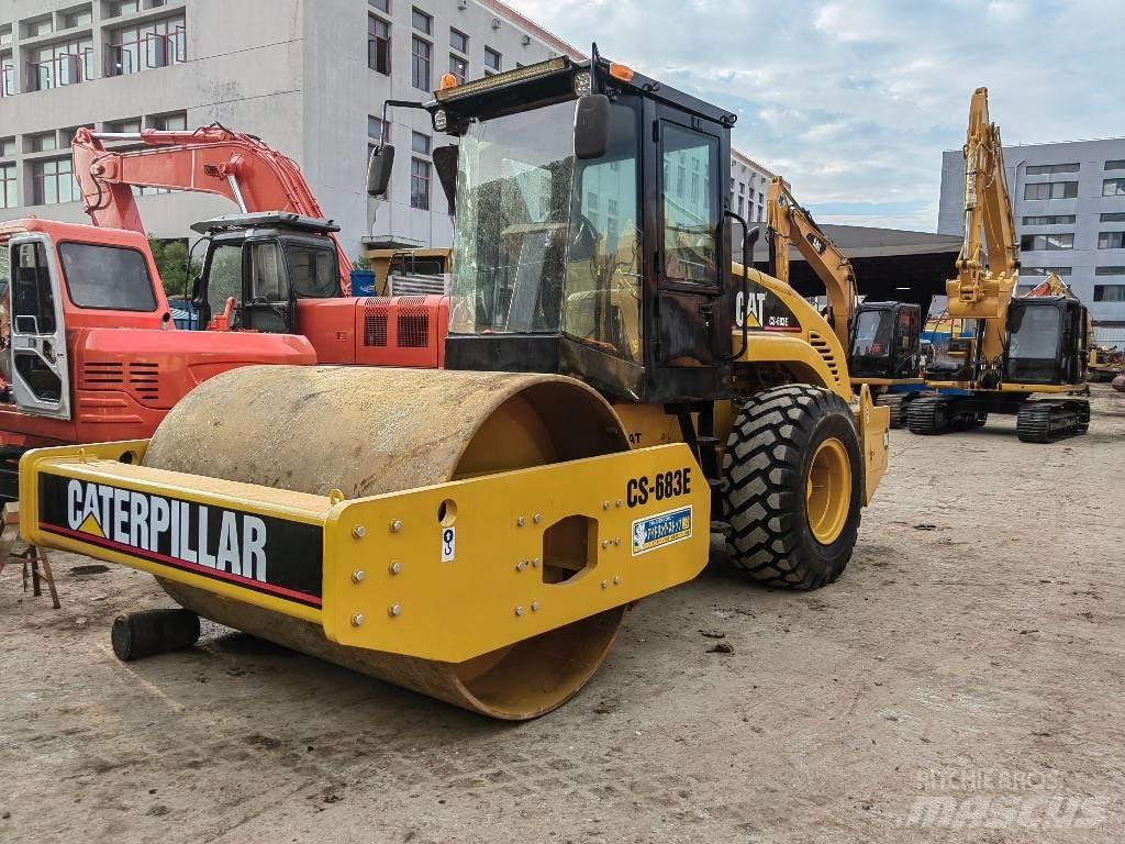 CAT GS683E Egydobos hengerek