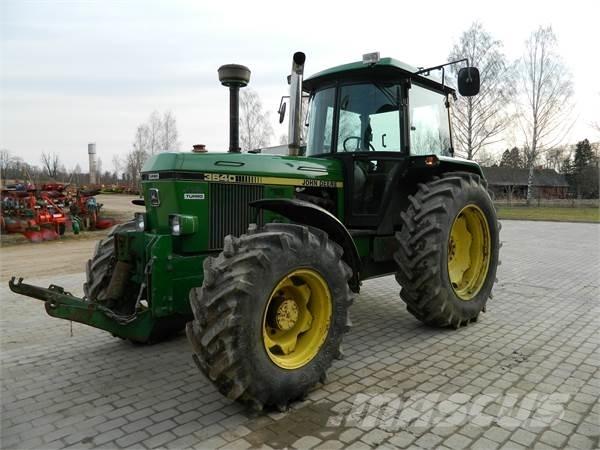 John Deere 3640 Traktorok