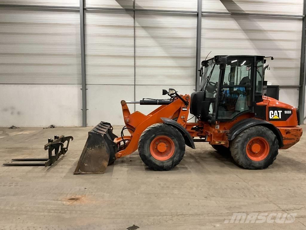 CAT 908 H Gumikerekes homlokrakodók