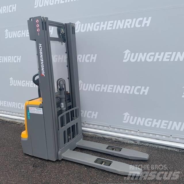 Jungheinrich EJC 214 Gyalogkíséretű targonca