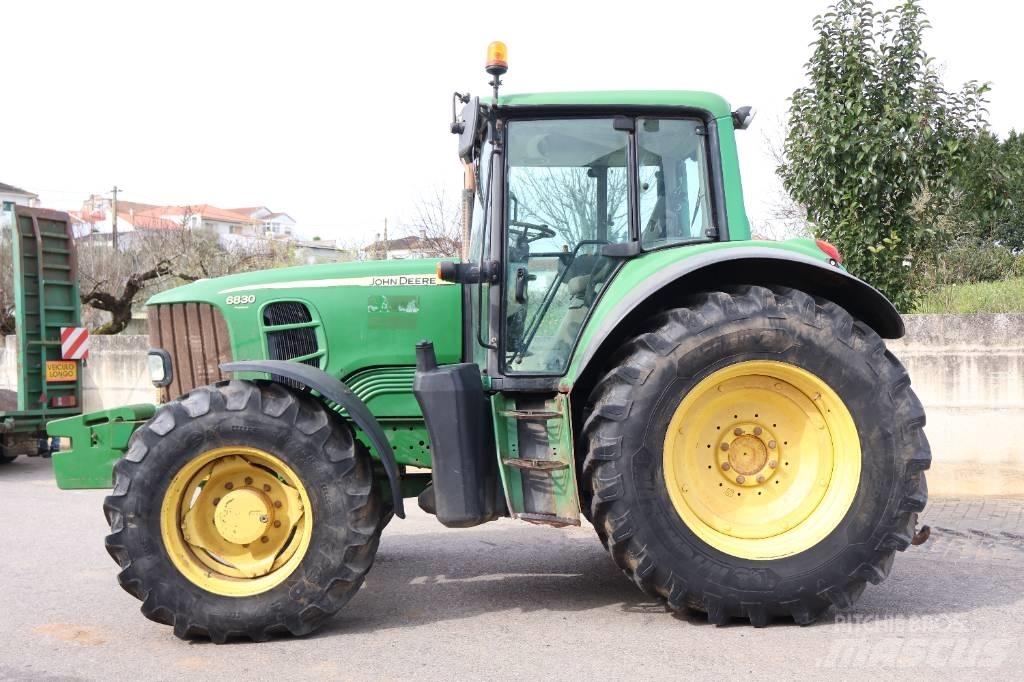 John Deere 6830 Traktorok