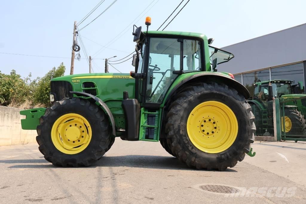 John Deere 6830 Traktorok