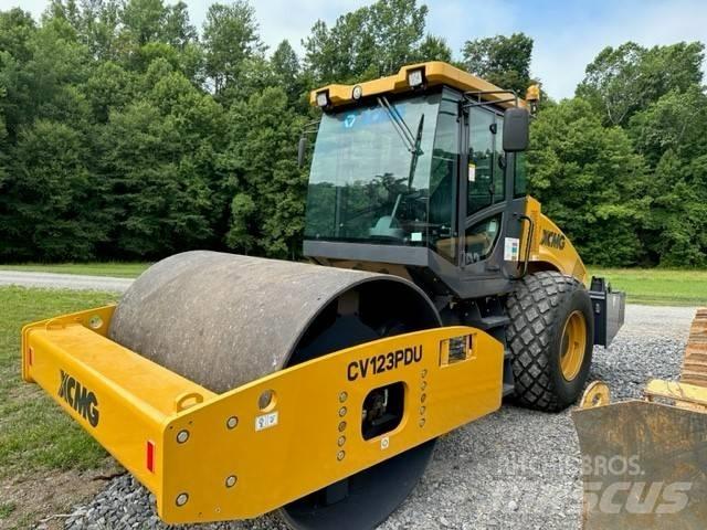 XCMG CV 123 PDU Egydobos hengerek