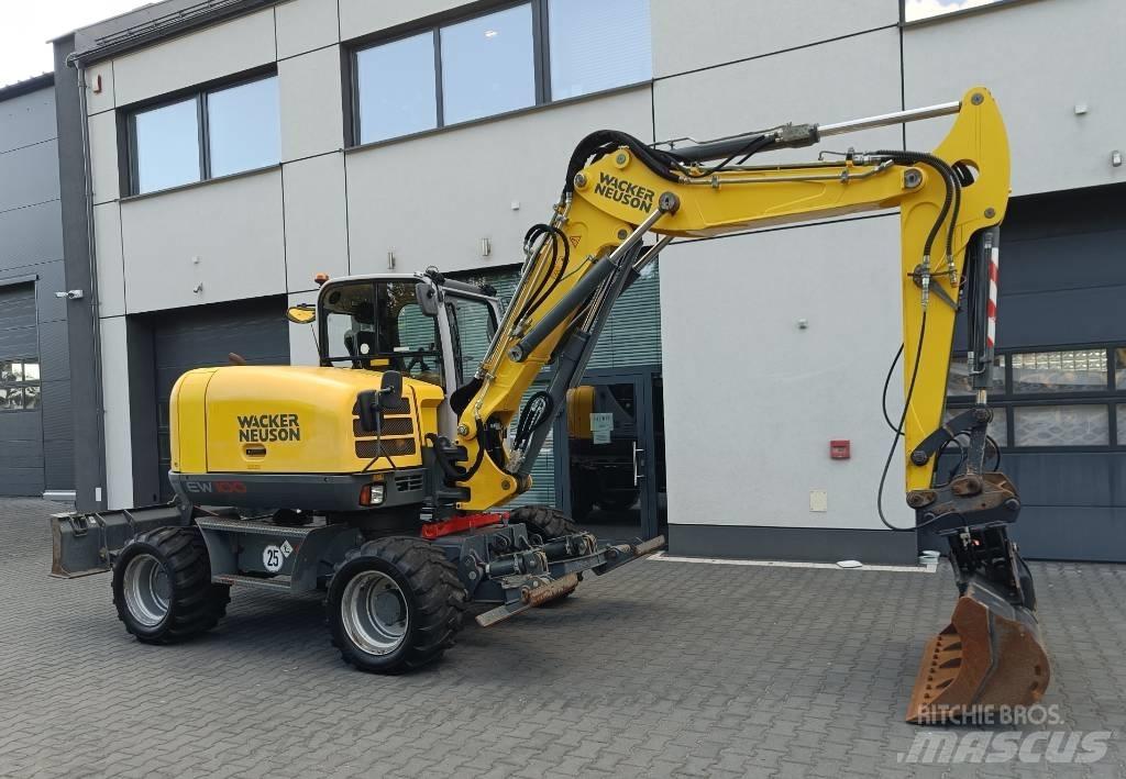 Wacker Neuson EW 100 Gumikerekes kotrók