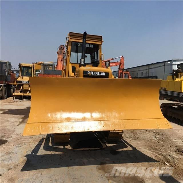 CAT D 6 D lánctalpas dózerek