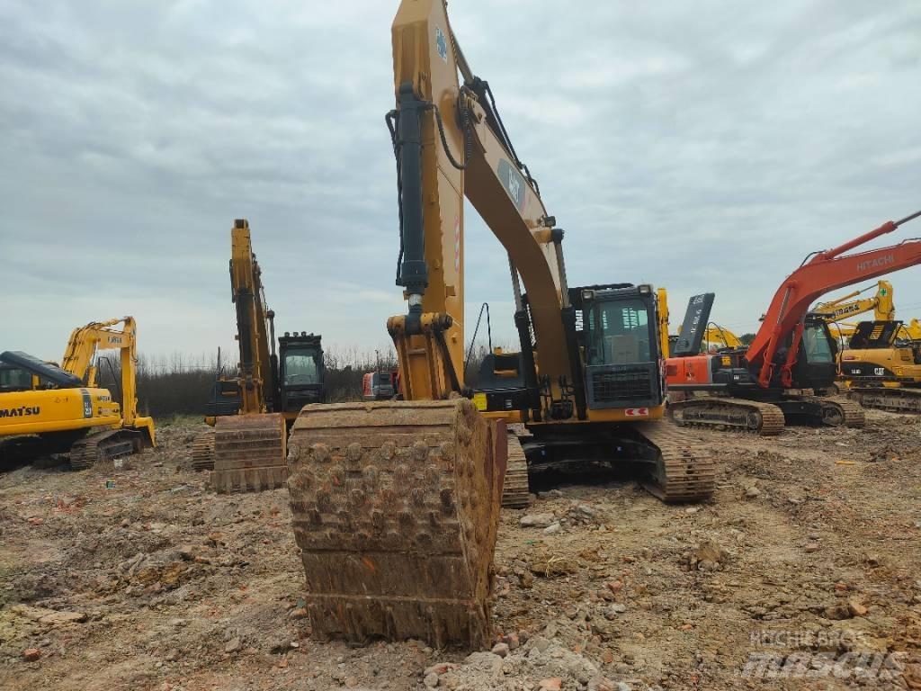 CAT 326D Lánctalpas kotrók