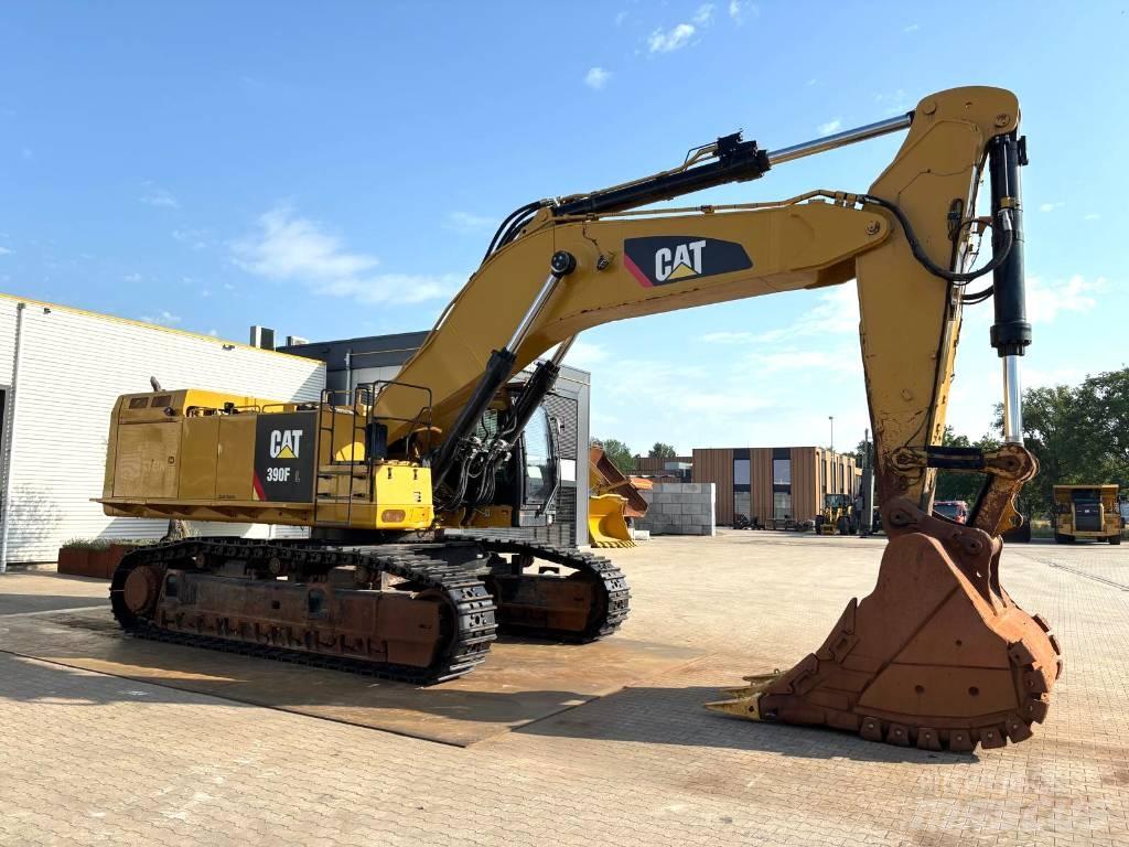 CAT 390 F L Lánctalpas kotrók