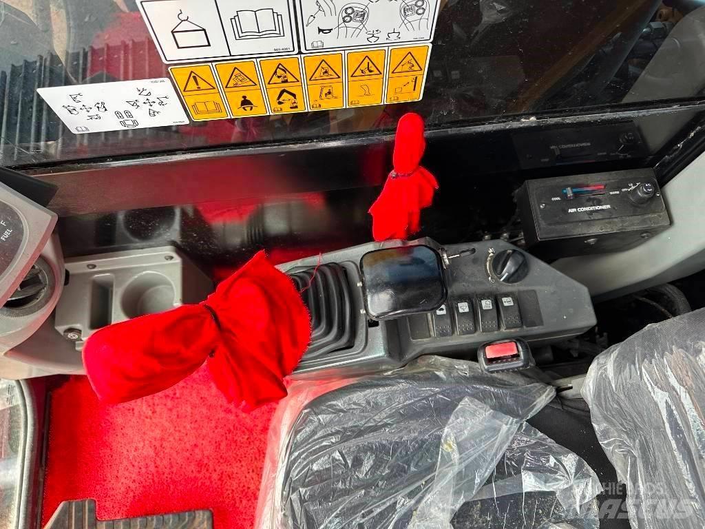 CAT 307E2 Mini kotrók < 7t