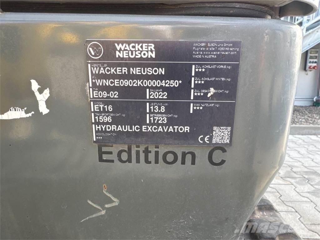 Wacker Neuson ET16 Lánctalpas kotrók