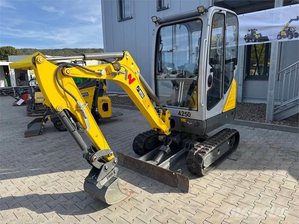 Wacker Neuson ET16 Lánctalpas kotrók