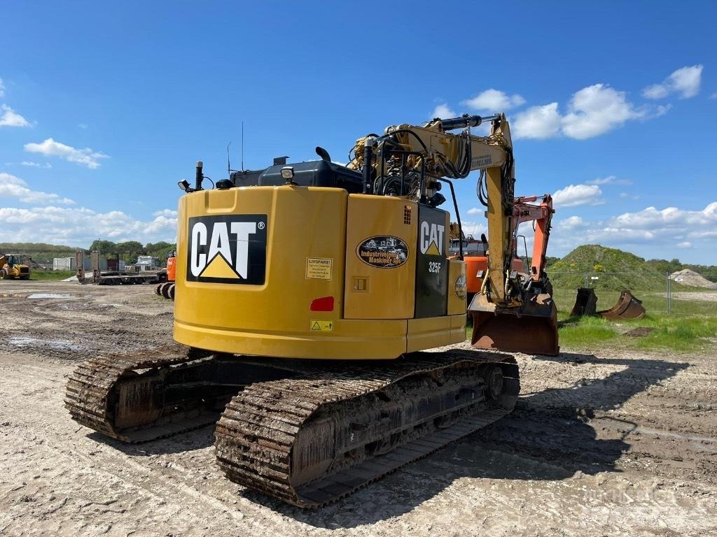 CAT 325 F Lánctalpas kotrók