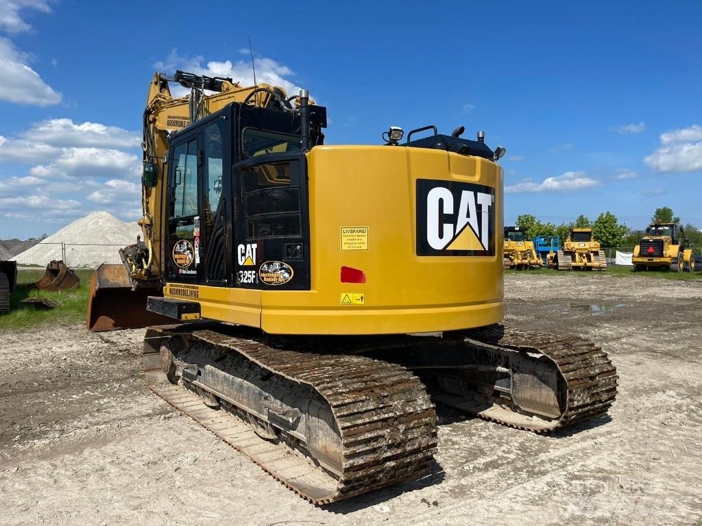 CAT 325 F Lánctalpas kotrók