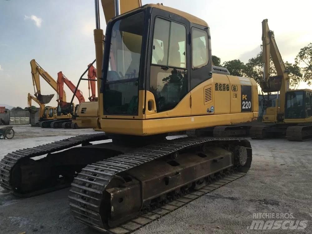 Komatsu PC 220-7 Lánctalpas kotrók