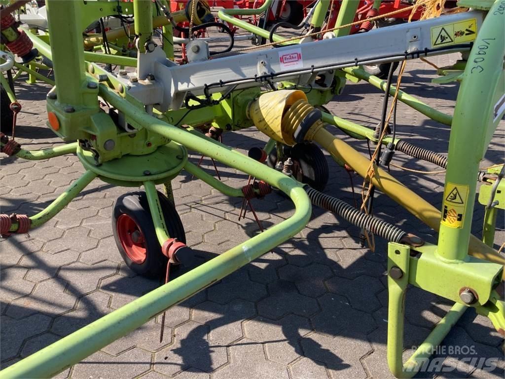 CLAAS Volto 670 Rendkészítő
