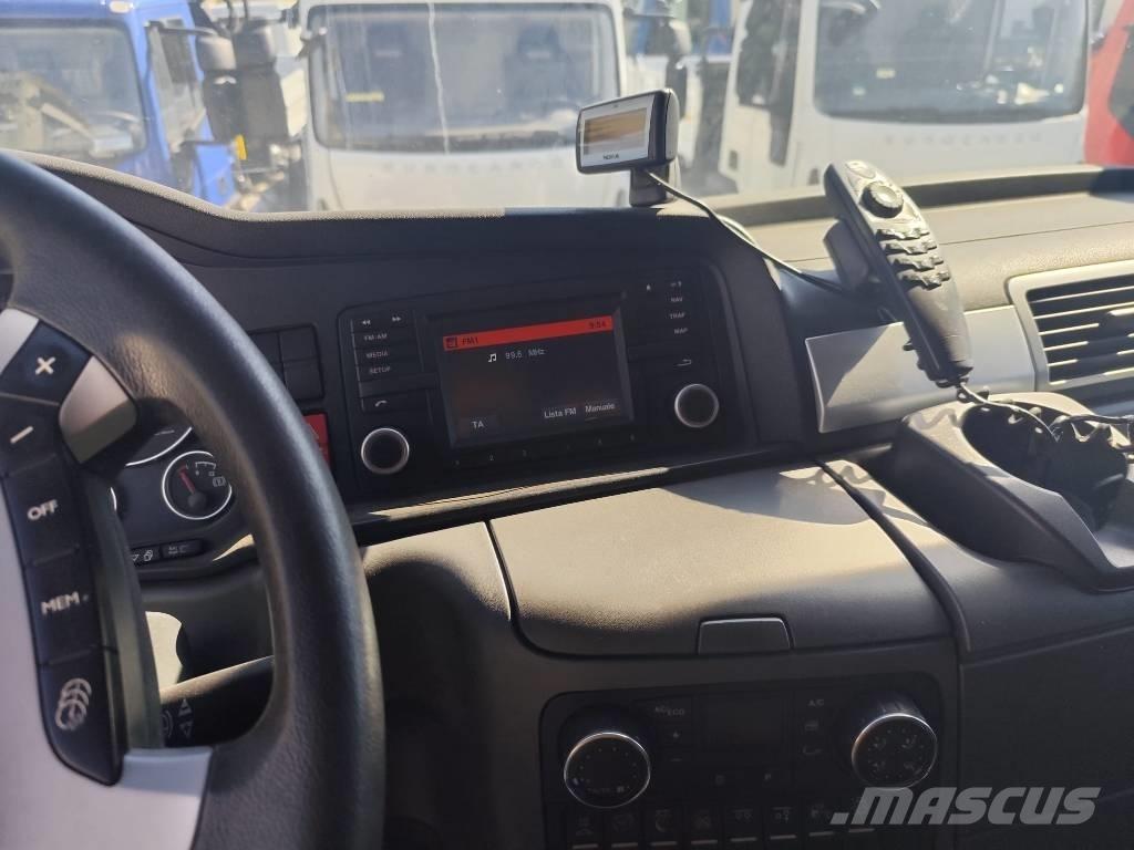 MAN TGX 26.440 Platós/Csörlős teherautók