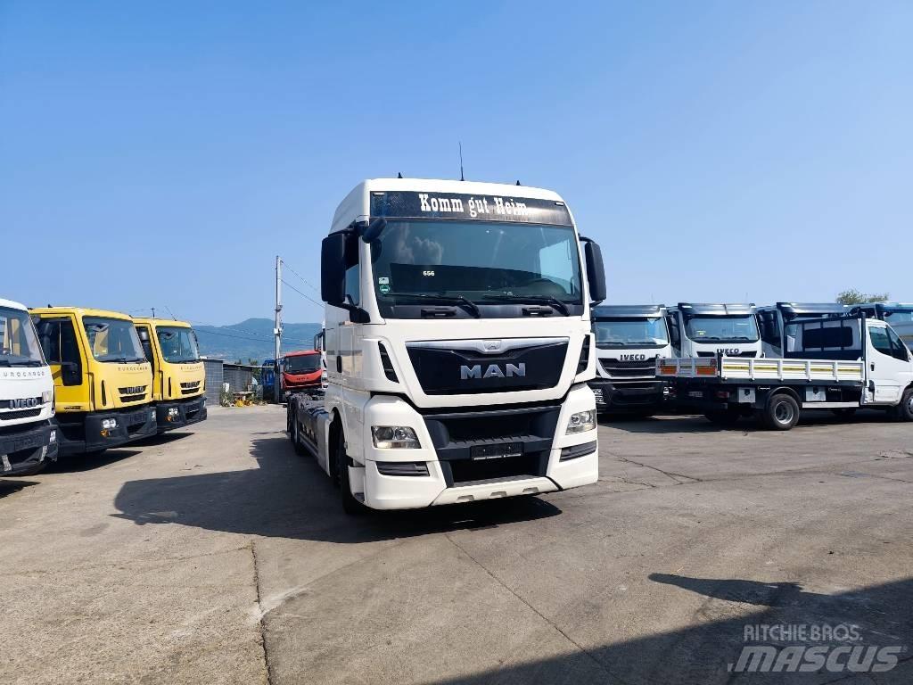 MAN TGX 26.440 Platós/Csörlős teherautók
