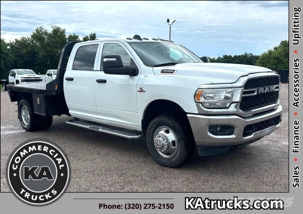 RAM 3500 TRADESMAN Platós / Ponyvás teherautók