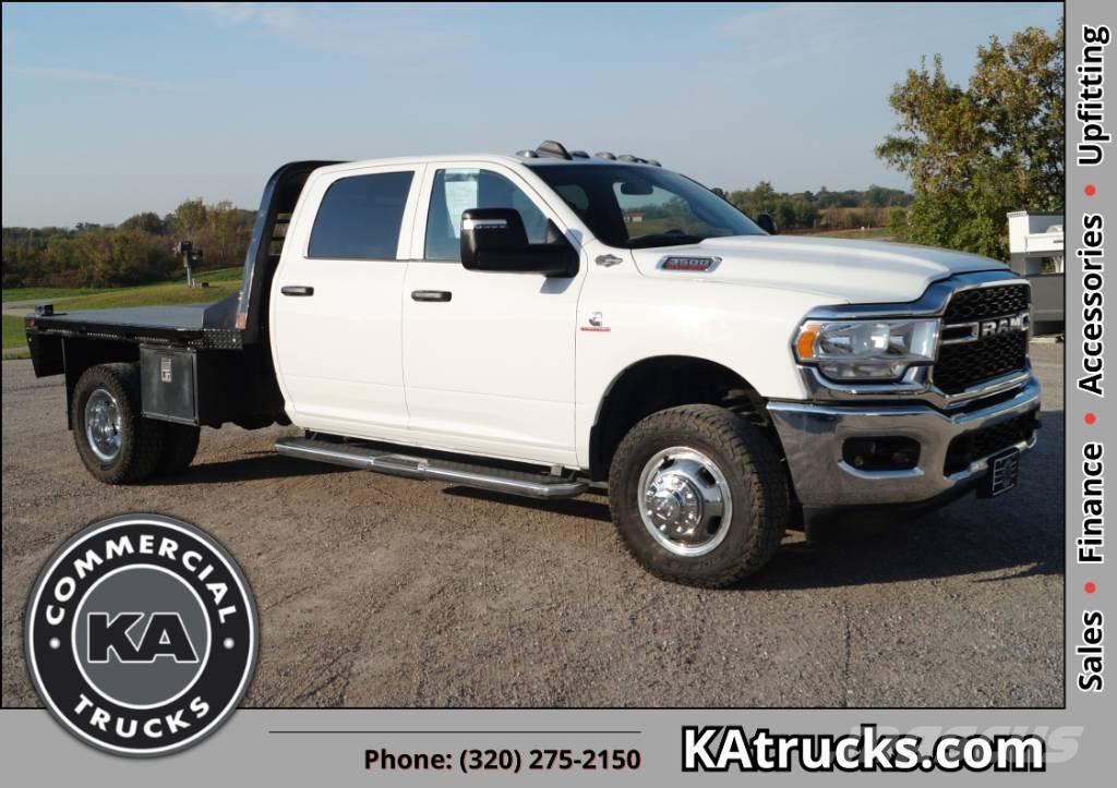 RAM 3500 TRADESMAN Platós / Ponyvás teherautók