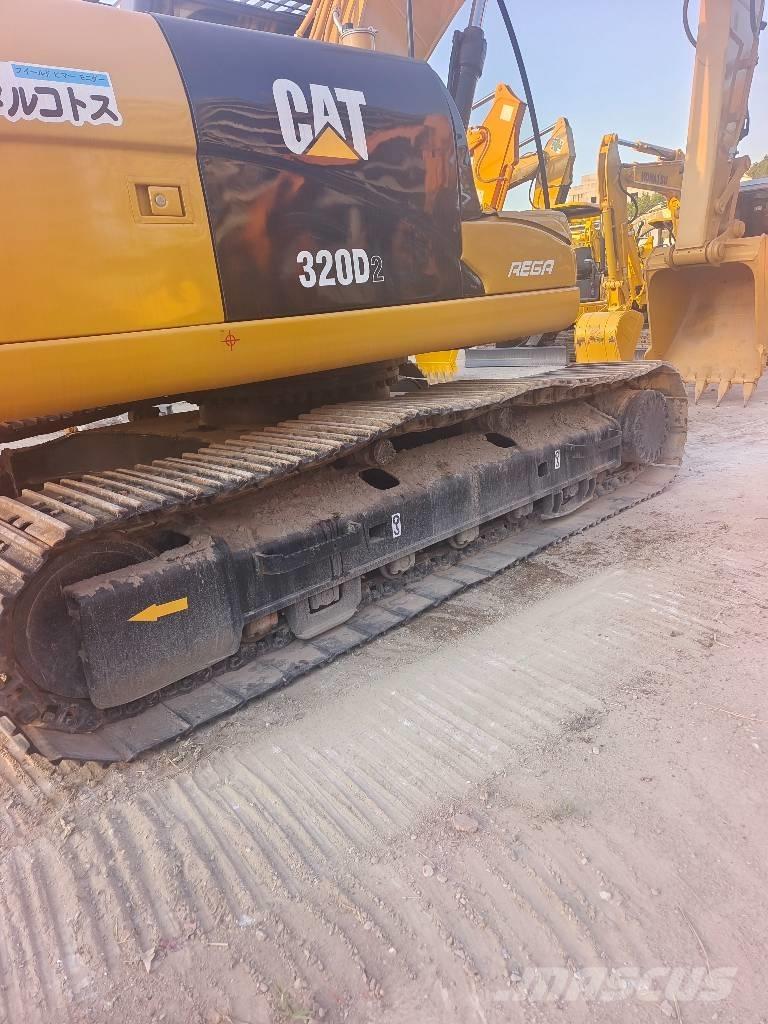 CAT 320 D Lánctalpas kotrók