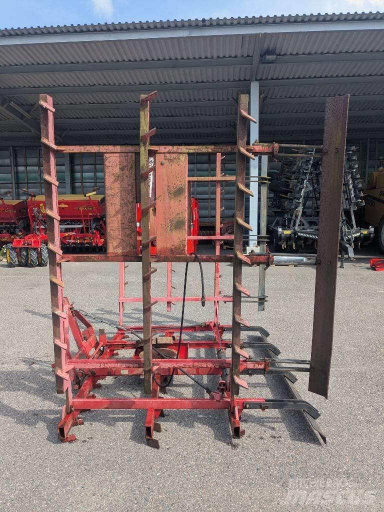 Potila 3P 660 Nehéz boronák