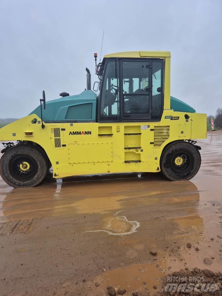 Ammann ART 240 Pneumatikus kerekes hengerek