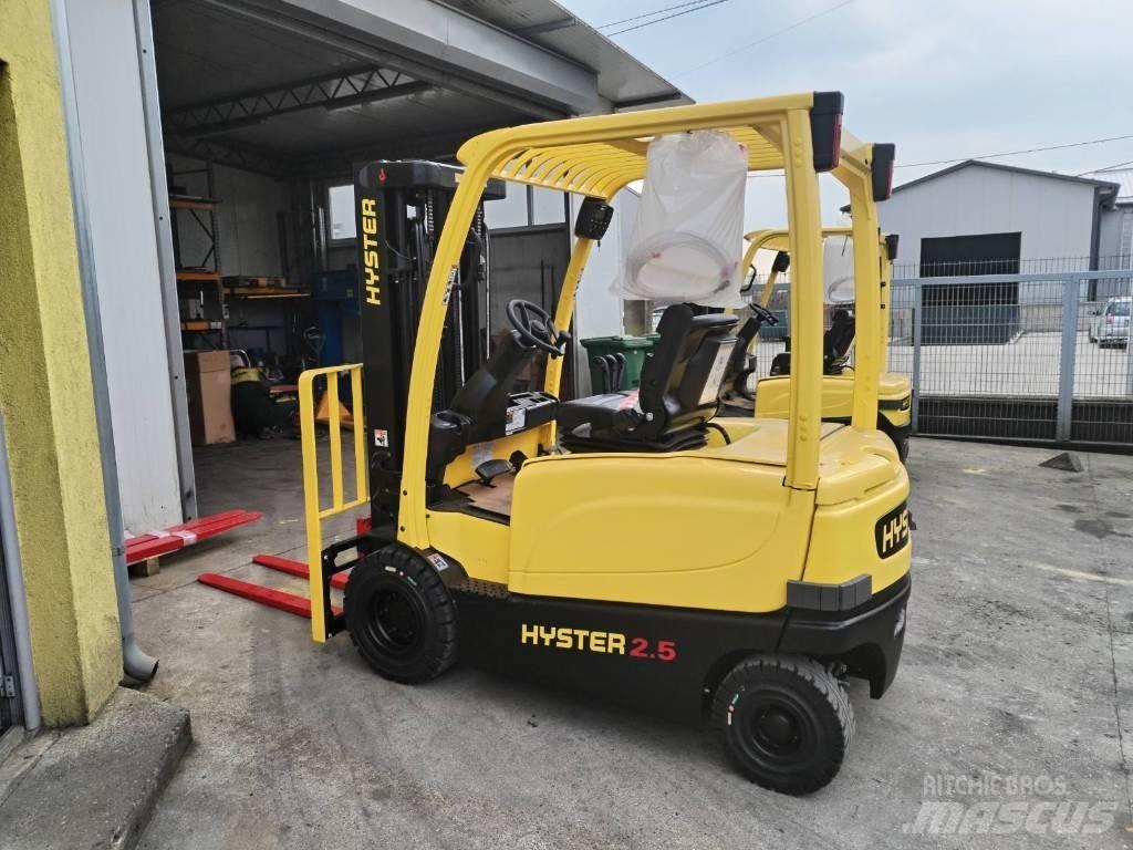 Hyster J 2.5 XN Elektromos targoncák