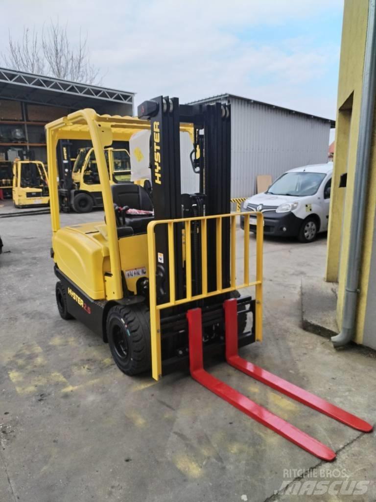 Hyster J 2.5 XN Elektromos targoncák