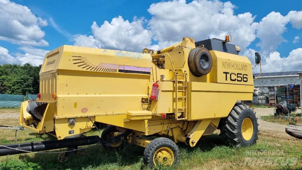 New Holland TC 56 Kombájnok