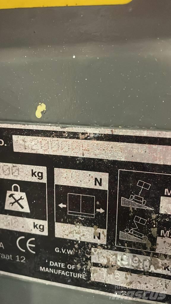 JLG 2030 ES Ollós emelők
