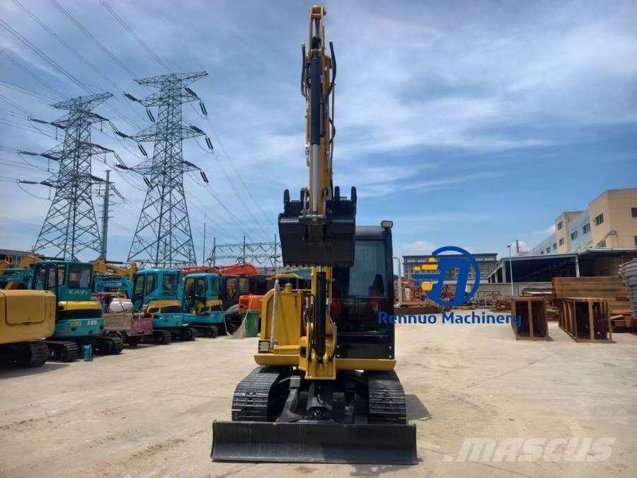 CAT 306E2 Mini kotrók < 7t