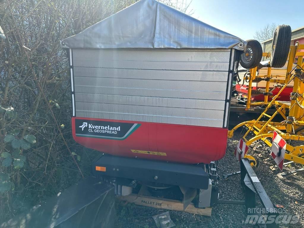 Kverneland CL 1300 Műtrágyaszórók