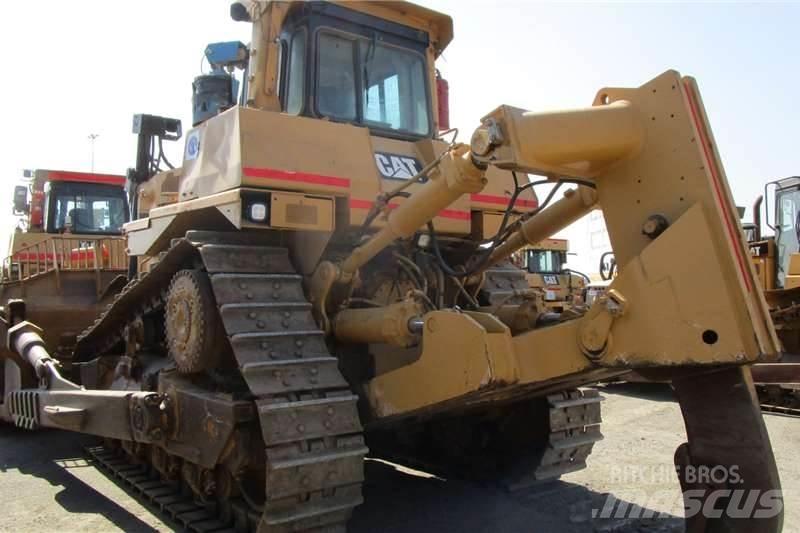 CAT D9R lánctalpas dózerek