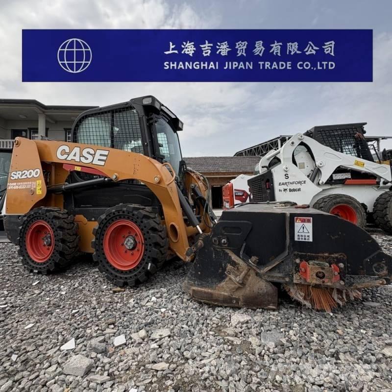 CASE SR 200 Kompaktrakodók