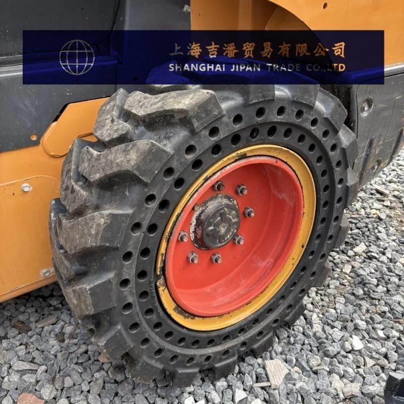 CASE SR 200 Kompaktrakodók