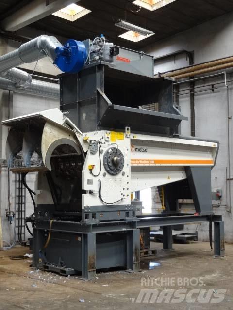 M&J FineShred 1500 Irat megsemmisítők