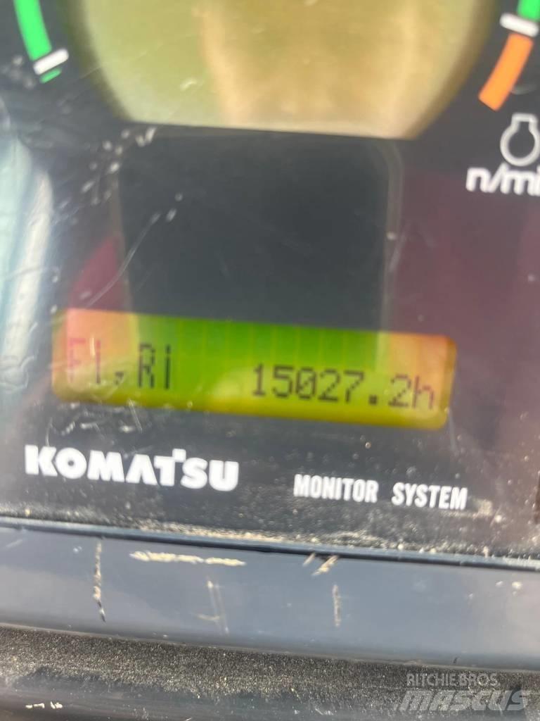 Komatsu D 155 AX-5 lánctalpas dózerek