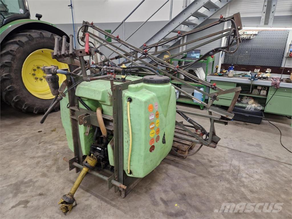 Tecnoma 800 Liter Vontatott trágyaszórók